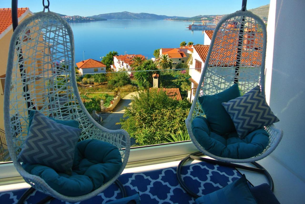 Seaside Villa With Private Pool Home By The Sea - Villa Трогир Екстериор снимка