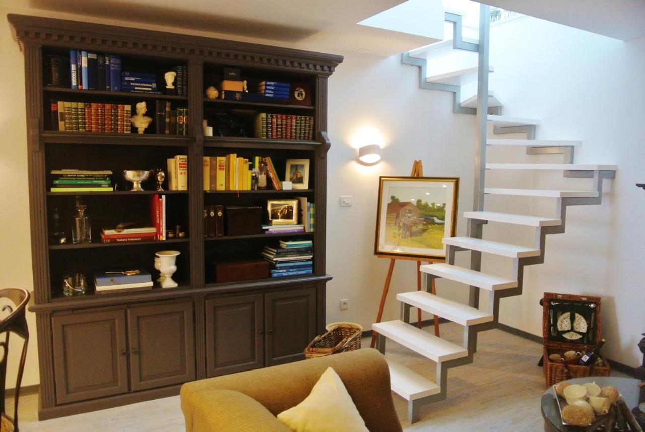 Seaside Villa With Private Pool Home By The Sea - Villa Трогир Екстериор снимка