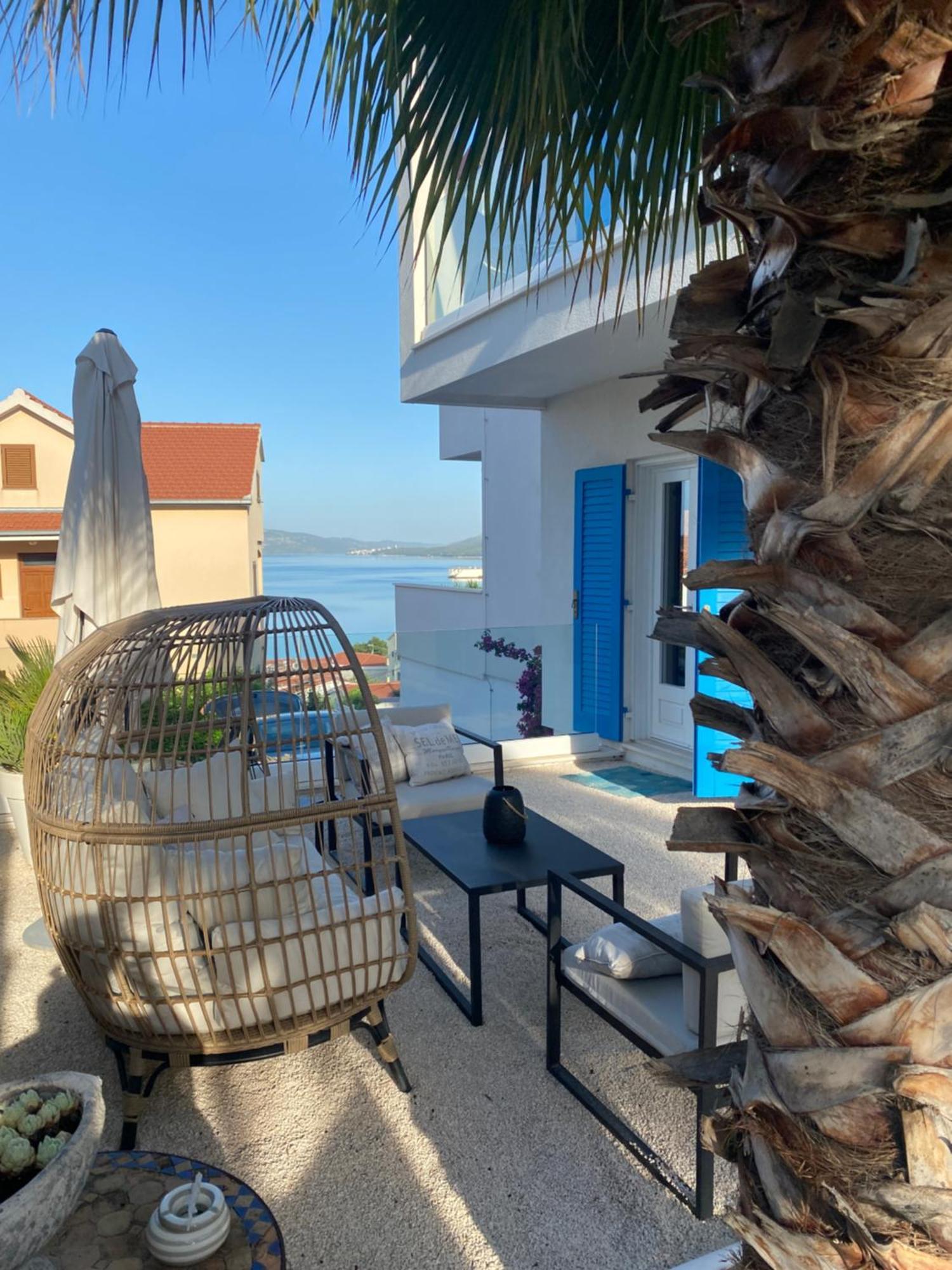 Seaside Villa With Private Pool Home By The Sea - Villa Трогир Екстериор снимка